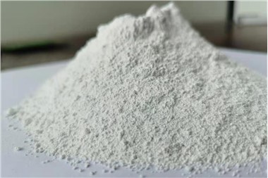 Vysoce kvalitní křemičitý dým pro vylepšení betonu